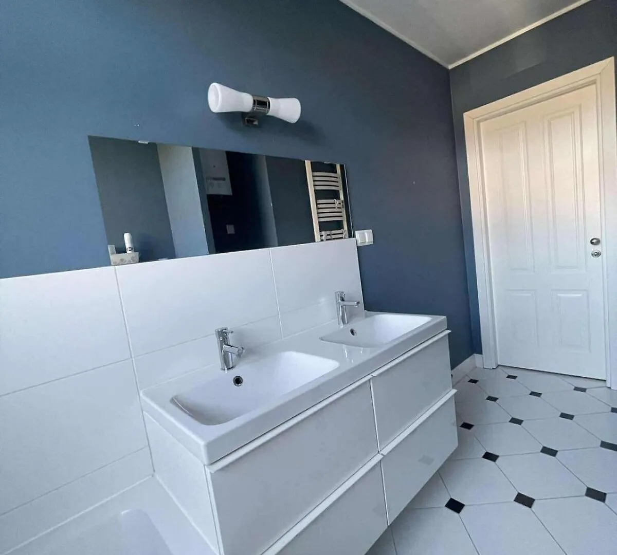 Beautiful Apartment In Central Gdańsk