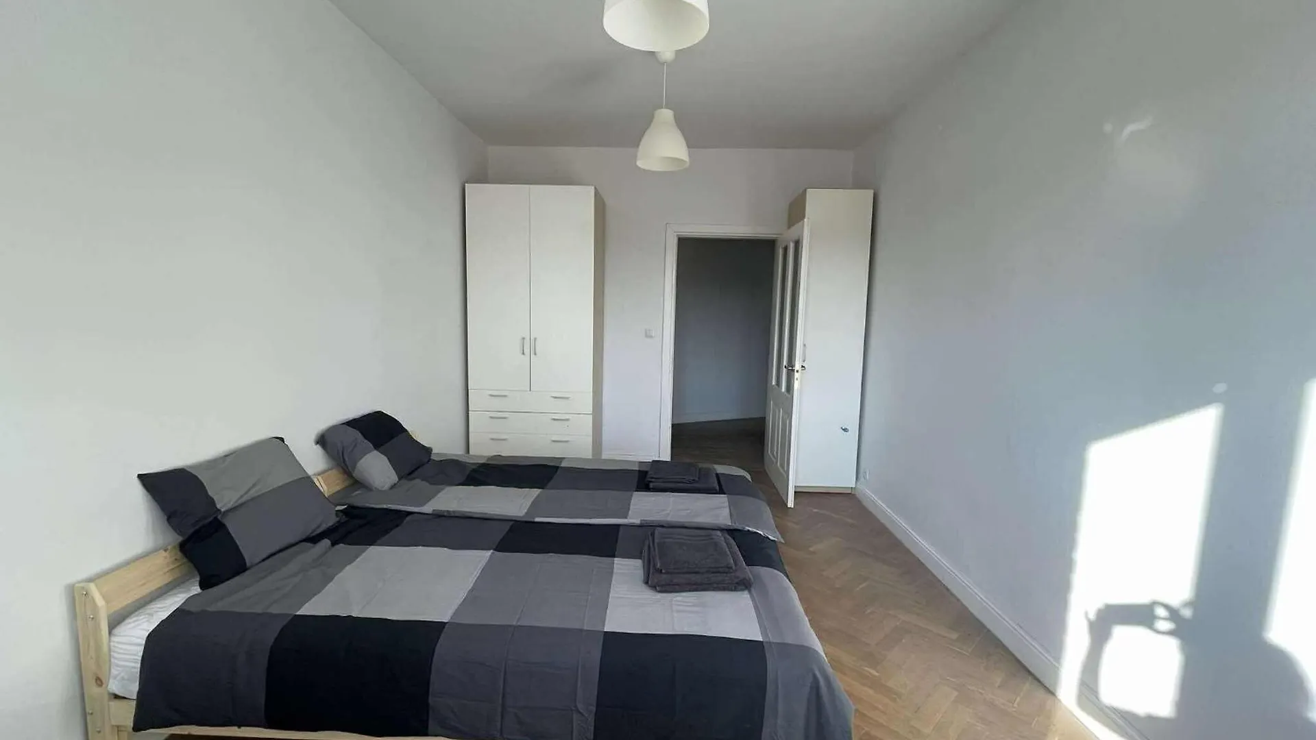 Beautiful Apartment In Central Gdańsk